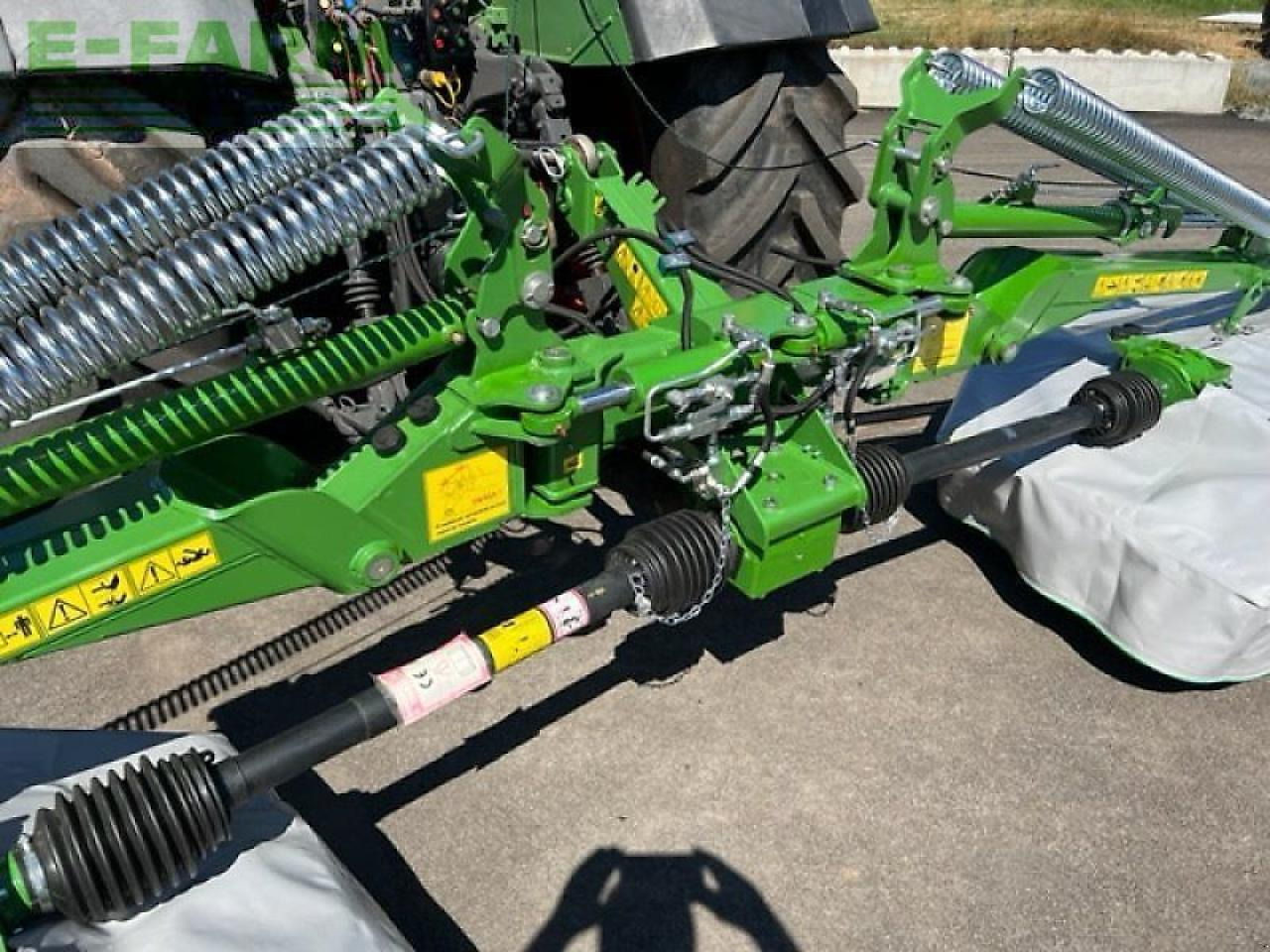 Pronar pdd 830 schmetterlings mähwerk hydr. anfahrsicherung - Fűkasza: 4 kép. Pronar pdd 830 schmetterlings mähwerk hydr. anfahrsicherung - Fűkasza: 4 kép.