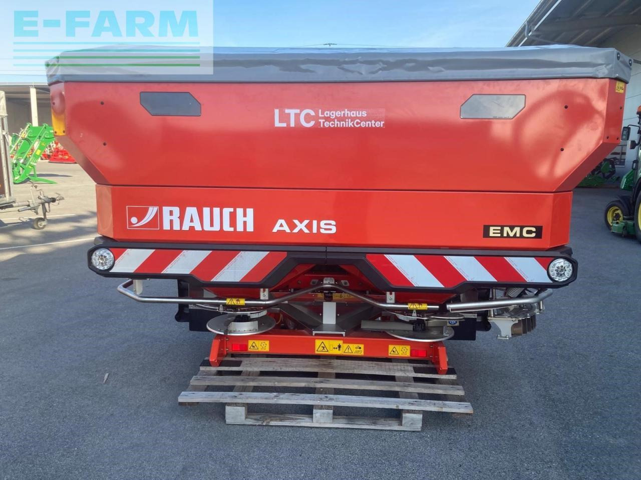 Rauch Rauch AXIS 30.2 EMC+W - Műtrágyaszóró: 5 kép. Rauch Rauch AXIS 30.2 EMC+W - Műtrágyaszóró: 5 kép.