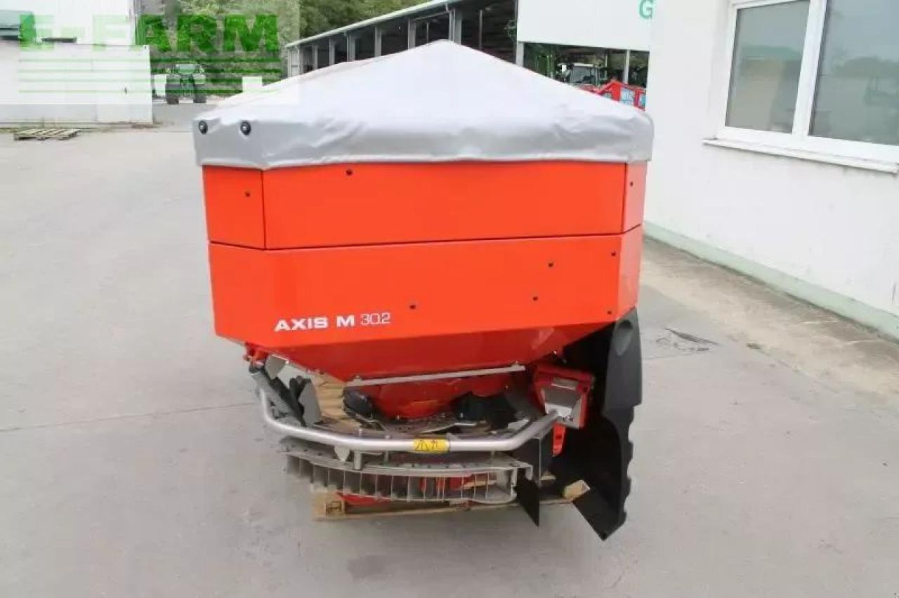 Rauch axis m 30.2 emc+w - Műtrágyaszóró: 4 kép. Rauch axis m 30.2 emc+w - Műtrágyaszóró: 4 kép.