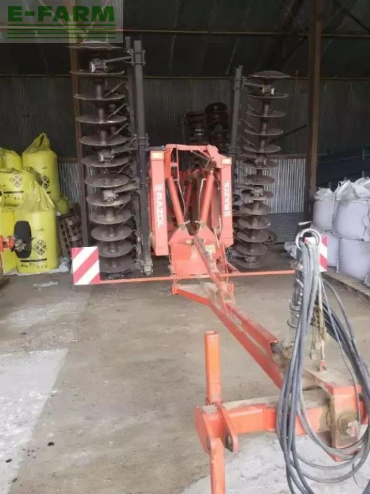 Razol rxh l - Tárcsás borona: 1 kép. Razol rxh l - Tárcsás borona: 1 kép.
