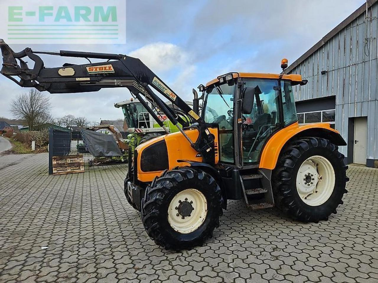 Renault ares 540 rx mit frontlader - Traktor: 2 kép. Renault ares 540 rx mit frontlader - Traktor: 2 kép.