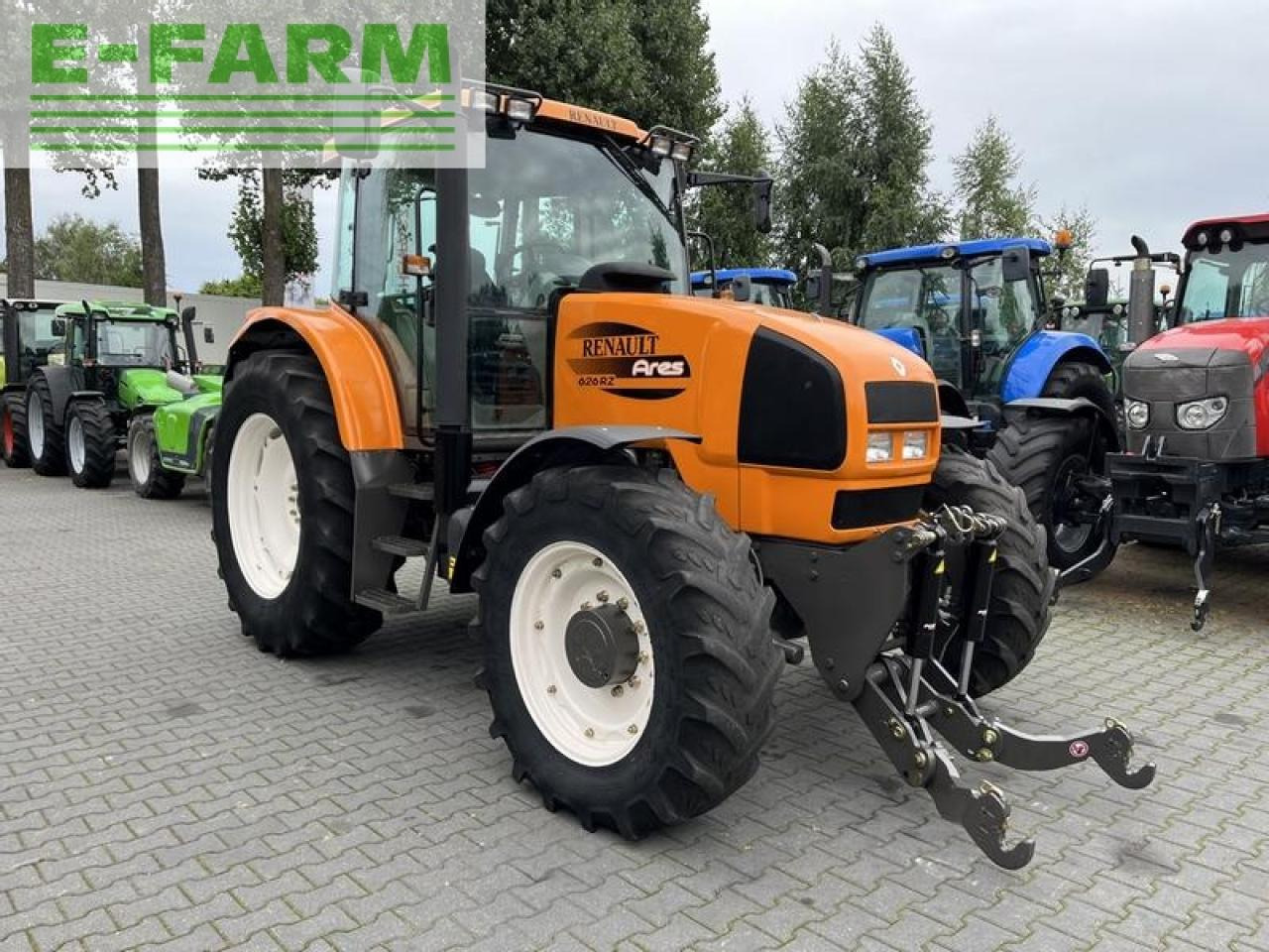Renault ares 626 rz - Traktor: 3 kép. Renault ares 626 rz - Traktor: 3 kép.