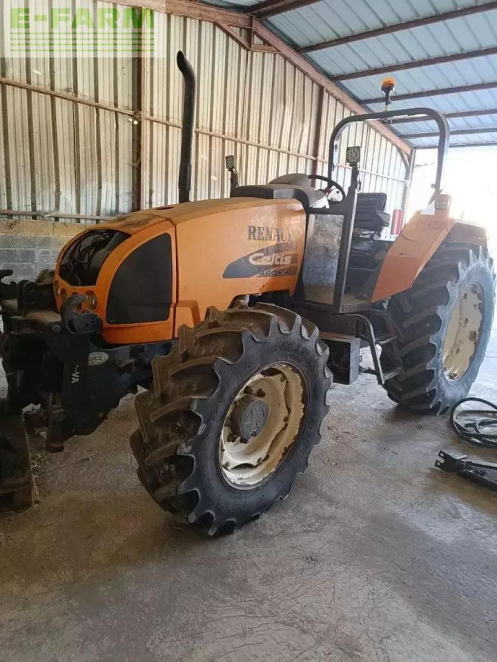 Renault celtis 446 ra - Traktor: 1 kép. Renault celtis 446 ra - Traktor: 1 kép.