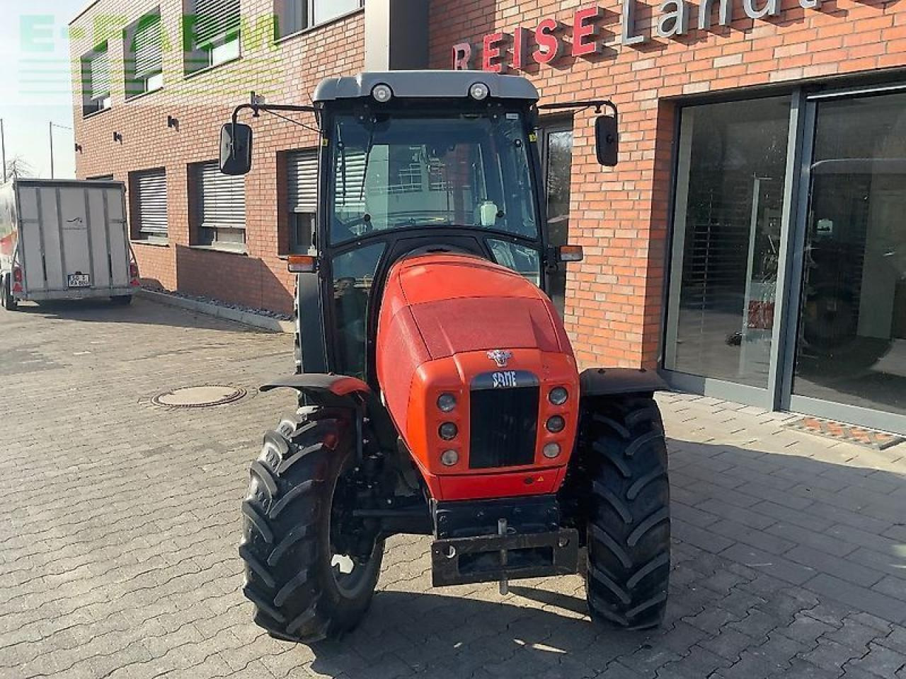 Same frutteto 3 80.4 natural - Traktor: 2 kép. Same frutteto 3 80.4 natural - Traktor: 2 kép.