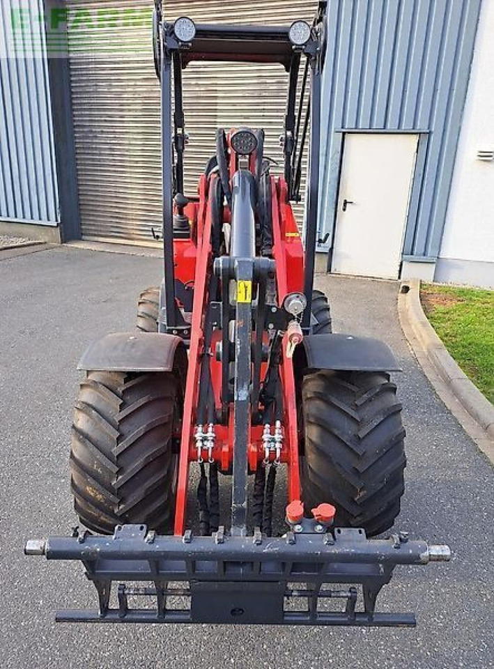 Schäffer 23 e - Minikotró: 5 kép. Schäffer 23 e - Minikotró: 5 kép.