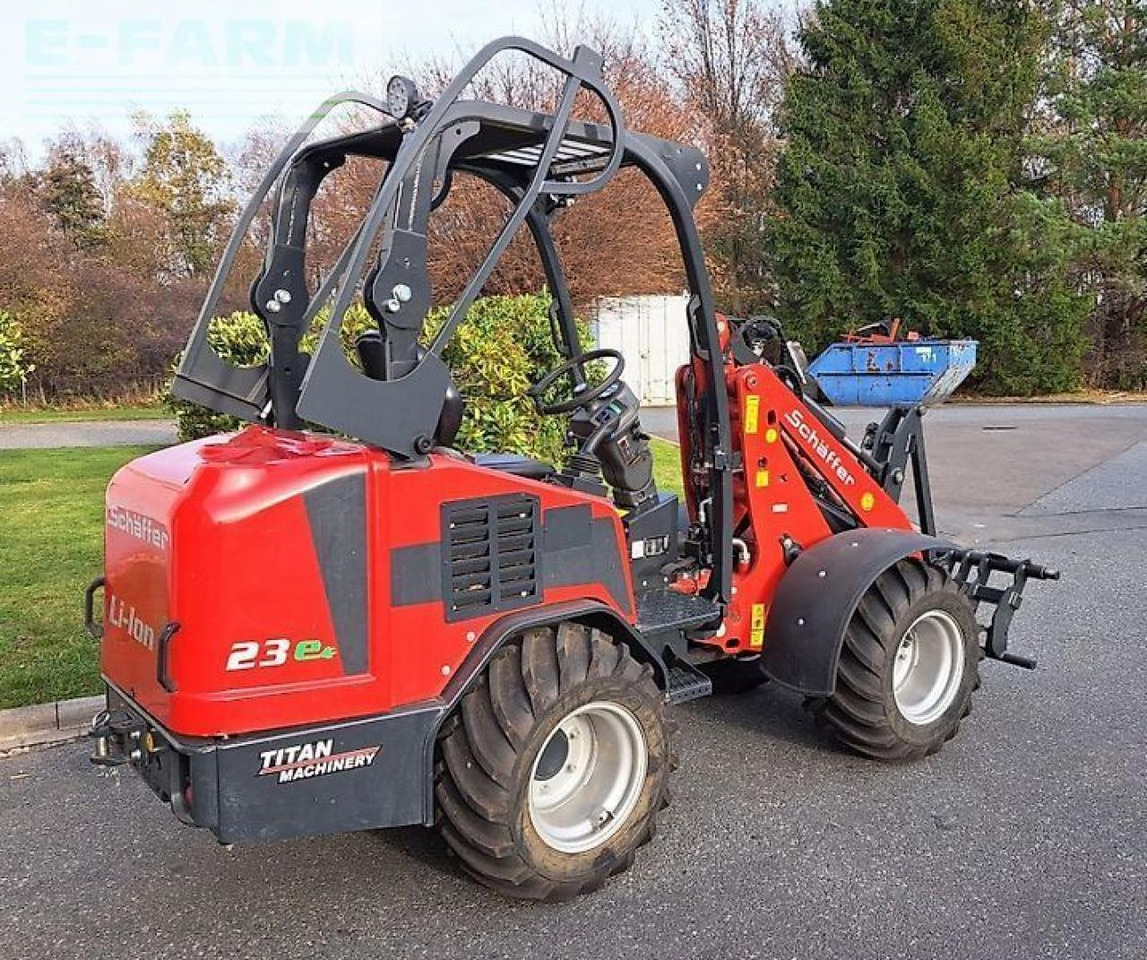 Schäffer 23 e - Minikotró: 3 kép. Schäffer 23 e - Minikotró: 3 kép.