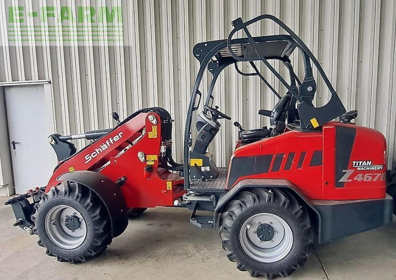 Schäffer 4670 z mit fahrerschutzdach - Minikotró: 2 kép. Schäffer 4670 z mit fahrerschutzdach - Minikotró: 2 kép.