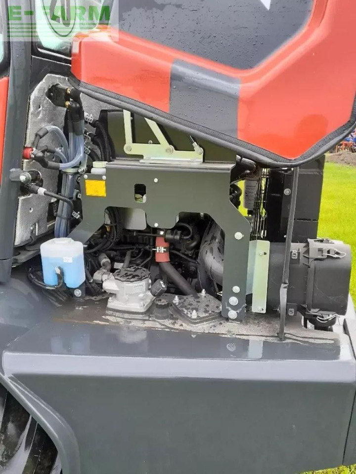 Schäffer 6680 z - Minikotró: 5 kép. Schäffer 6680 z - Minikotró: 5 kép.