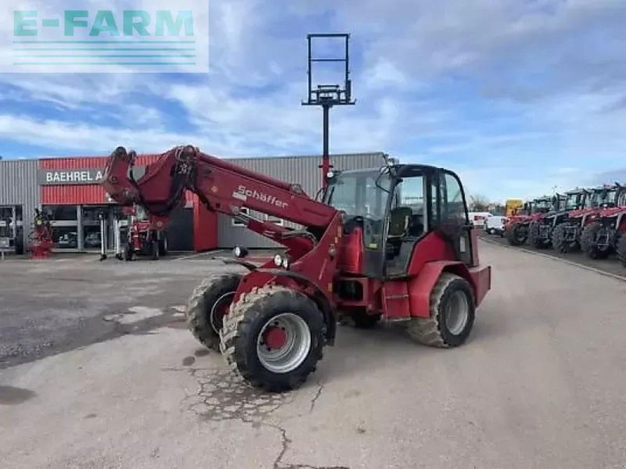 Schäffer 9330t - Minikotró: 5 kép. Schäffer 9330t - Minikotró: 5 kép.