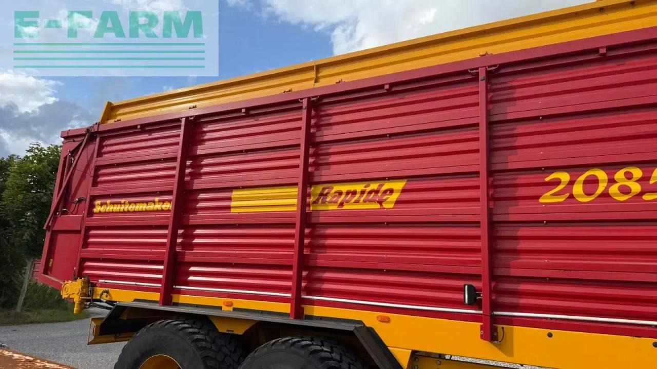 Schuitemaker SR Holland rapide 2085 - Rendfelszedő: 2 kép. Schuitemaker SR Holland rapide 2085 - Rendfelszedő: 2 kép.