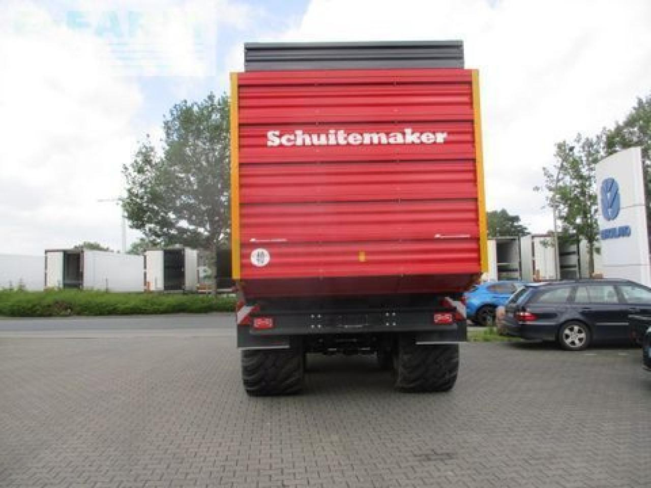 Schuitemaker SR Holland rapide 6600 w - Mezőgazdasági billenőpótkocsi: 3 kép. Schuitemaker SR Holland rapide 6600 w - Mezőgazdasági billenőpótkocsi: 3 kép.