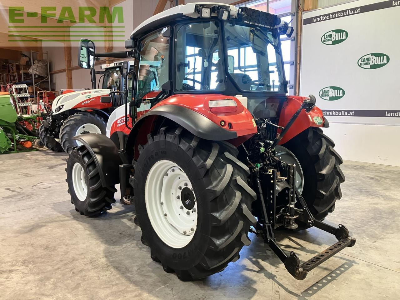 Steyr 4075 kompakt et profi - Traktor: 4 kép. Steyr 4075 kompakt et profi - Traktor: 4 kép.
