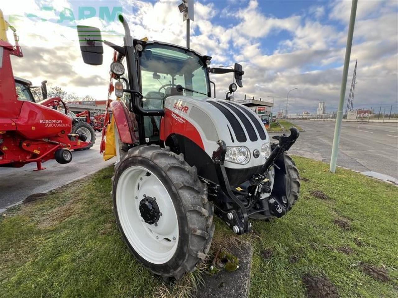 Steyr 4085 kompakt et profi - Traktor: 3 kép. Steyr 4085 kompakt et profi - Traktor: 3 kép.