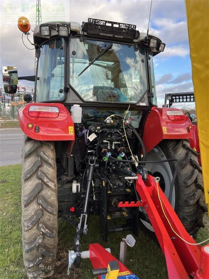 Steyr 4085 kompakt et profi - Traktor: 4 kép. Steyr 4085 kompakt et profi - Traktor: 4 kép.