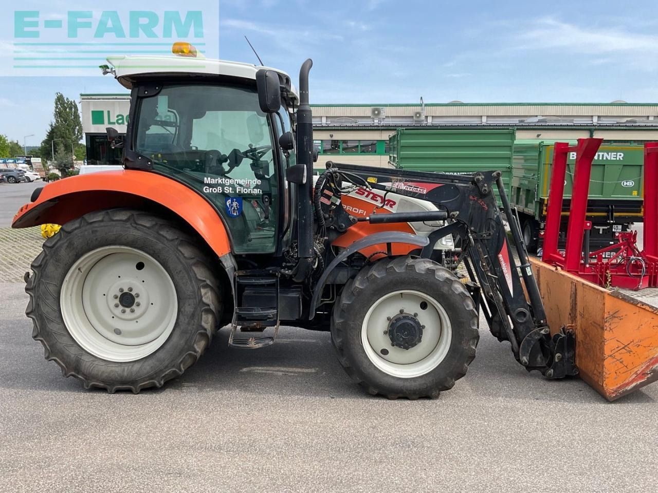 Steyr 4110 Profi - Traktor: 5 kép. Steyr 4110 Profi - Traktor: 5 kép.