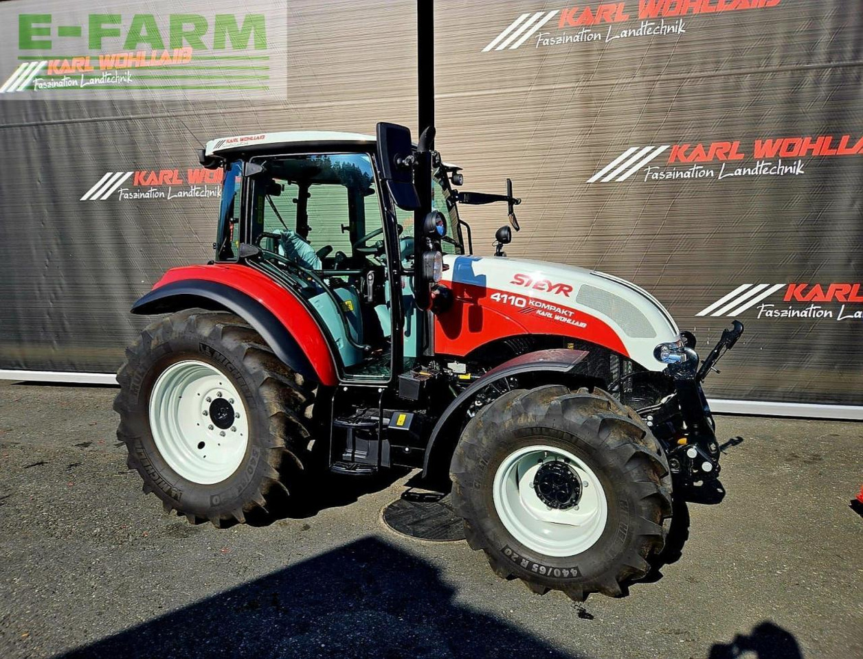 Steyr 4110 kompakt (stage v) - Traktor: 3 kép. Steyr 4110 kompakt (stage v) - Traktor: 3 kép.