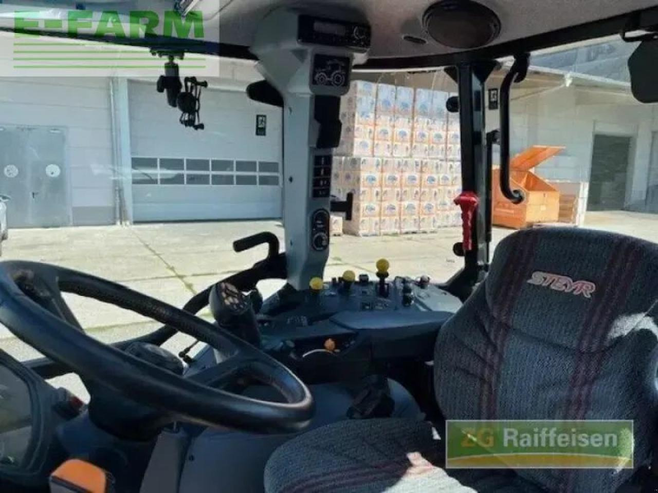 Steyr 4120 multi - Traktor: 3 kép. Steyr 4120 multi - Traktor: 3 kép.