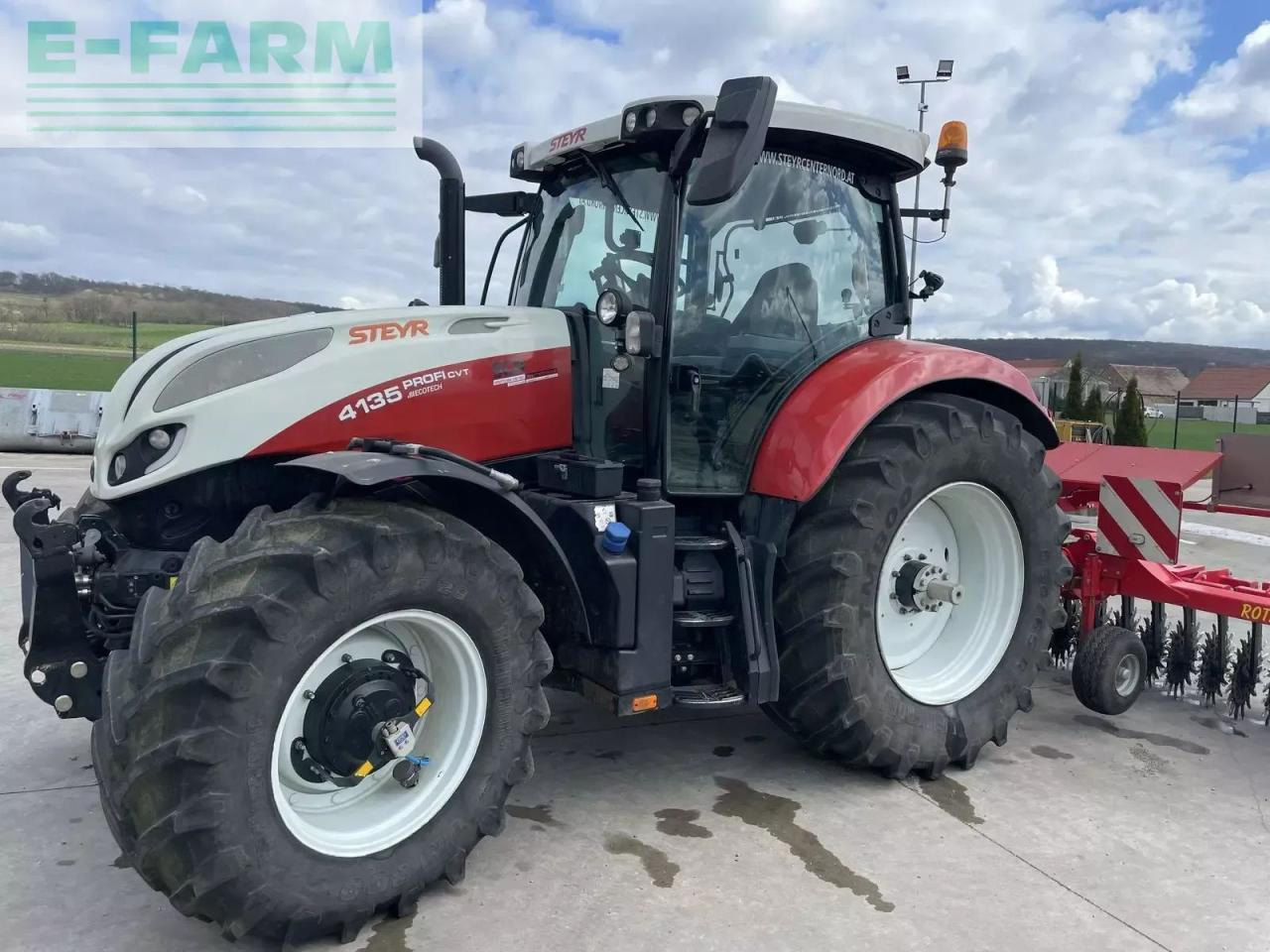 Steyr 4135 profi cvt CVT - Traktor: 1 kép. Steyr 4135 profi cvt CVT - Traktor: 1 kép.