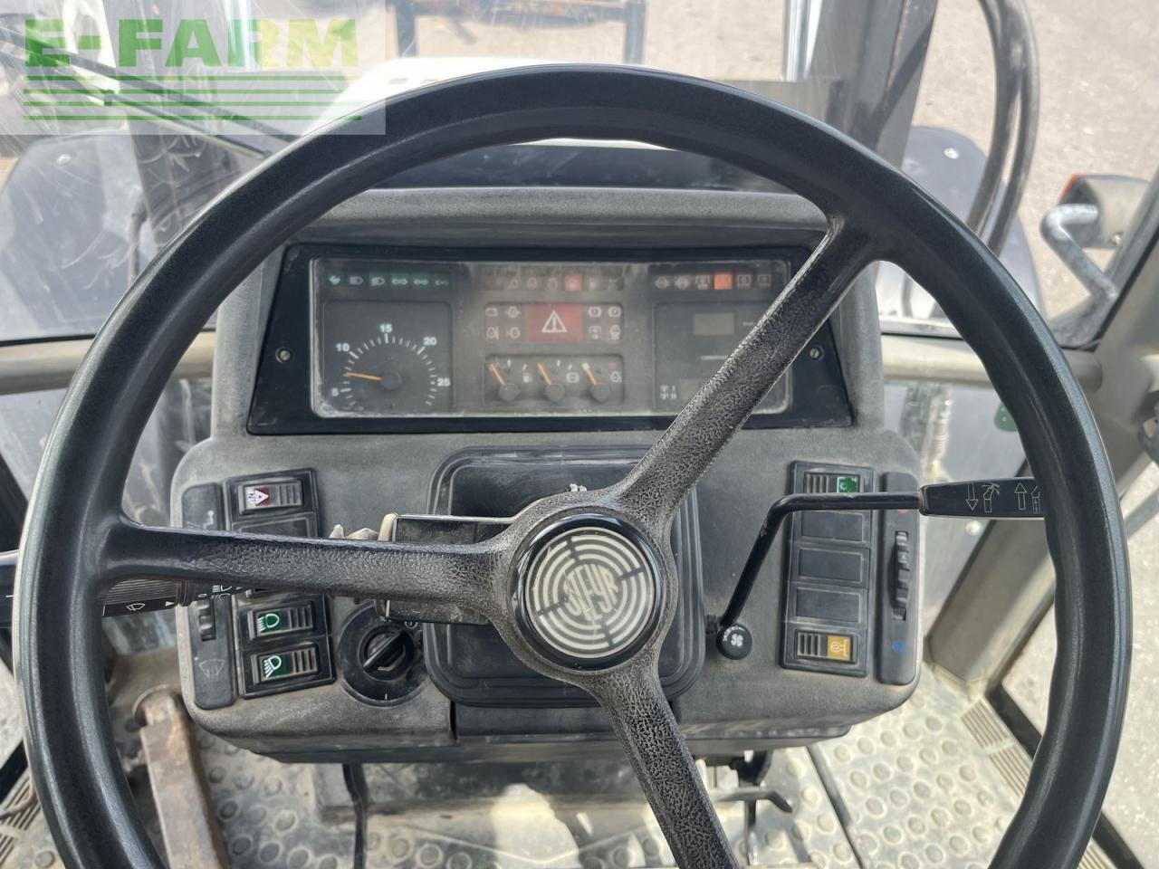Steyr 9094 - Traktor: 2 kép. Steyr 9094 - Traktor: 2 kép.