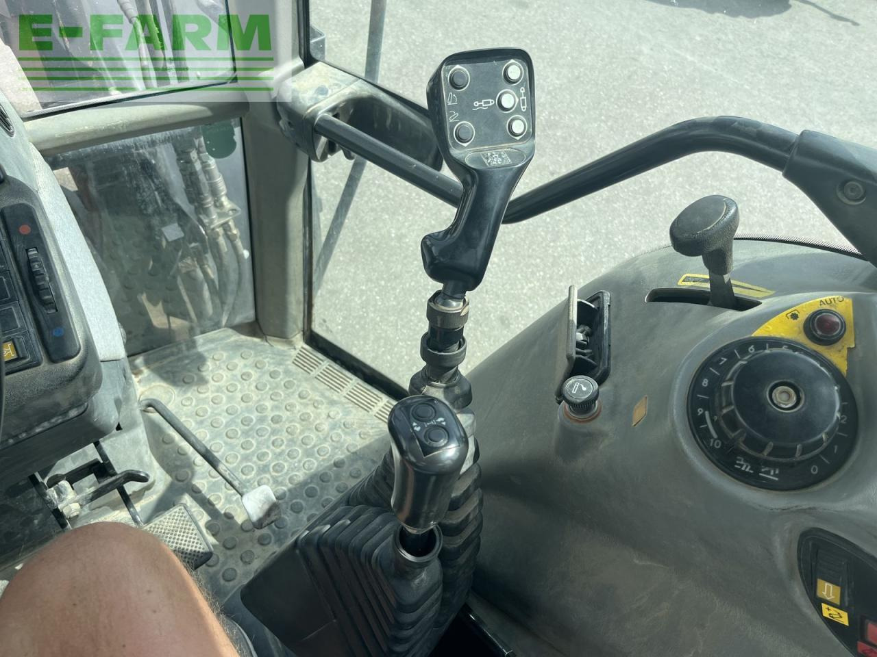 Steyr 9094 - Traktor: 5 kép. Steyr 9094 - Traktor: 5 kép.