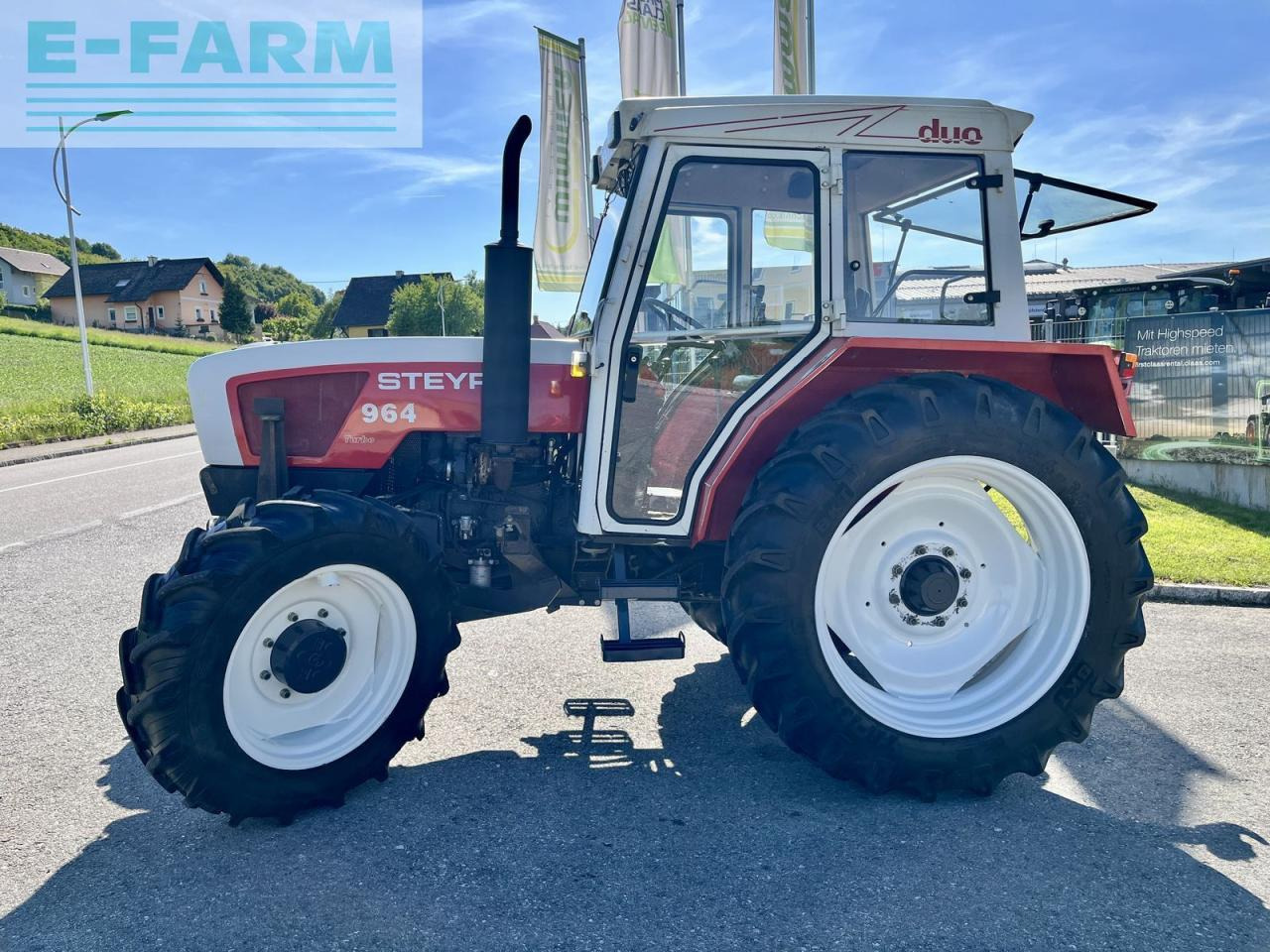 Steyr 964 a turbo - Traktor: 3 kép. Steyr 964 a turbo - Traktor: 3 kép.