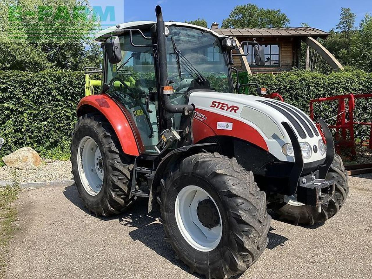 Steyr kompakt 4065 s tier3 S - Traktor: 3 kép. Steyr kompakt 4065 s tier3 S - Traktor: 3 kép.