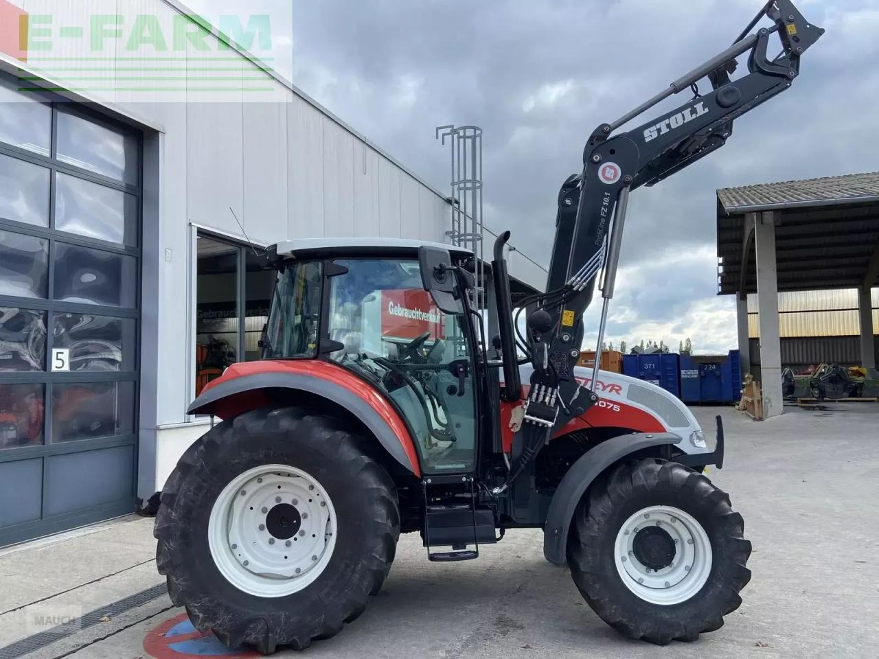 Steyr kompakt 4075 - Traktor: 4 kép. Steyr kompakt 4075 - Traktor: 4 kép.