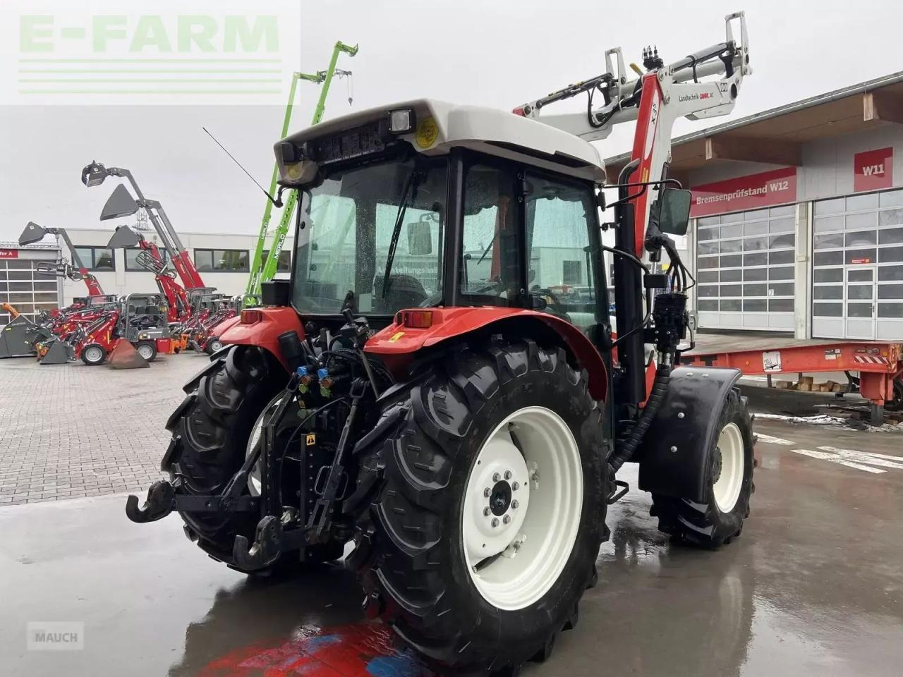 Steyr kompakt 4075 komfort 1 - Traktor: 5 kép. Steyr kompakt 4075 komfort 1 - Traktor: 5 kép.