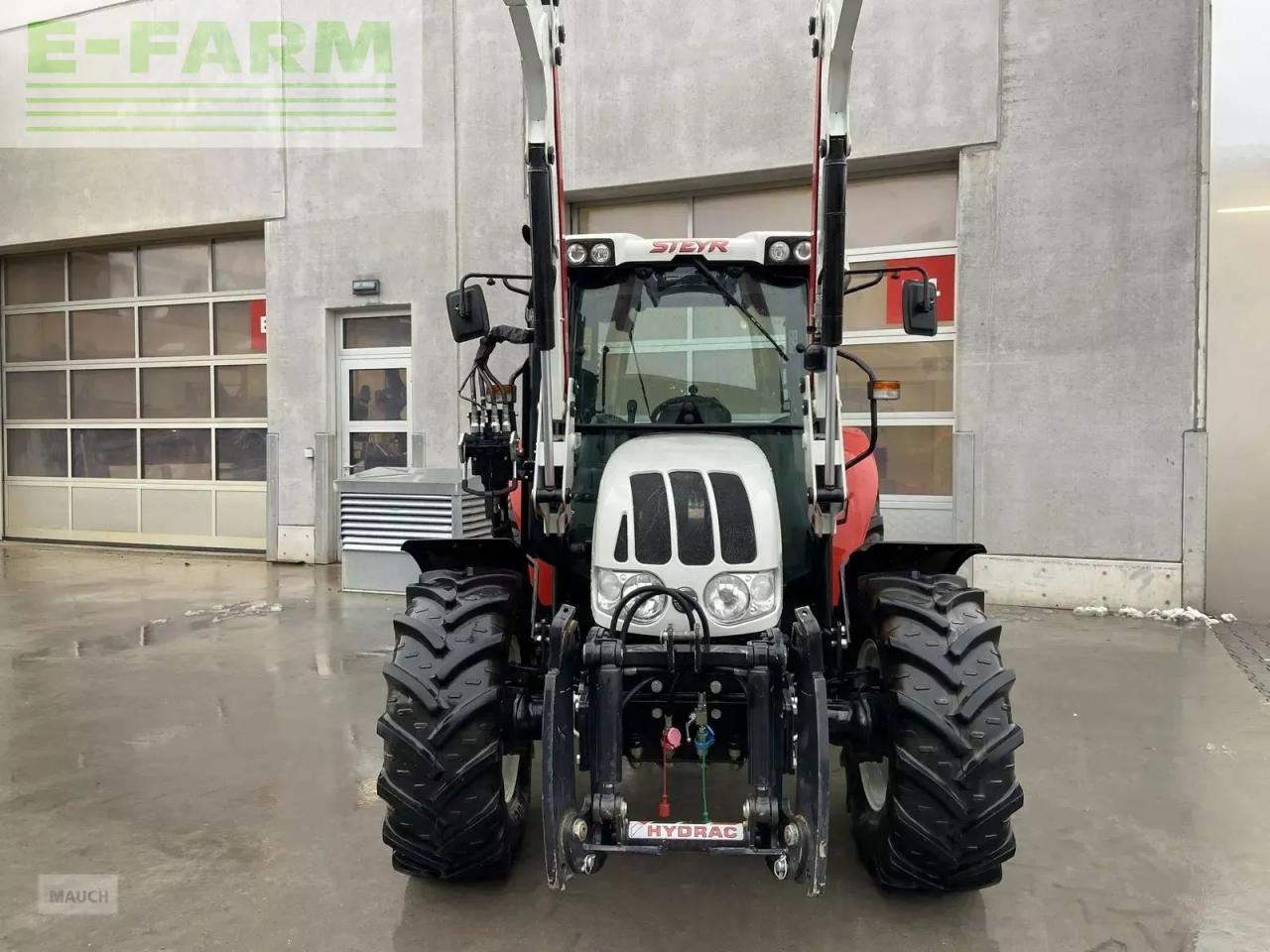 Steyr kompakt 4075 komfort 1 - Traktor: 2 kép. Steyr kompakt 4075 komfort 1 - Traktor: 2 kép.