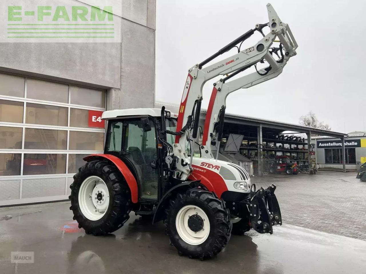 Steyr kompakt 4075 komfort 1 - Traktor: 3 kép. Steyr kompakt 4075 komfort 1 - Traktor: 3 kép.