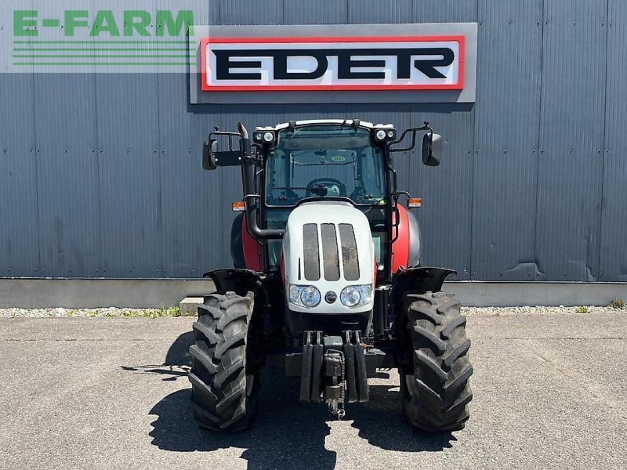 Steyr kompakt 4085 et - Traktor: 5 kép. Steyr kompakt 4085 et - Traktor: 5 kép.