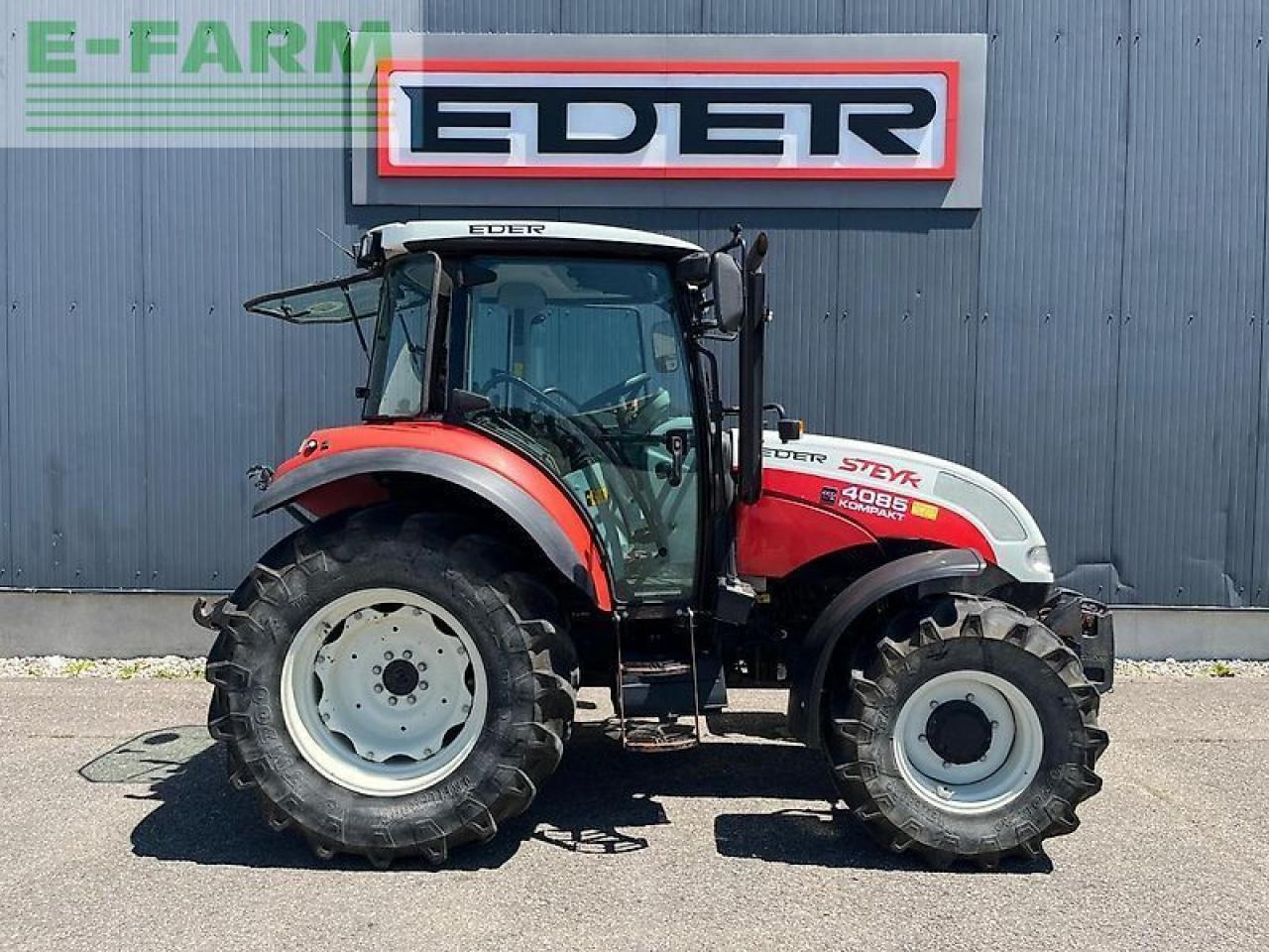 Steyr kompakt 4085 et - Traktor: 3 kép. Steyr kompakt 4085 et - Traktor: 3 kép.