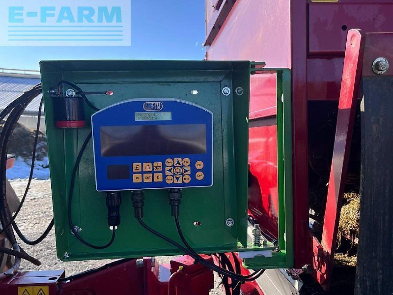 Strautmann fvw 160 - Állattartás gépei: 2 kép. Strautmann fvw 160 - Állattartás gépei: 2 kép.