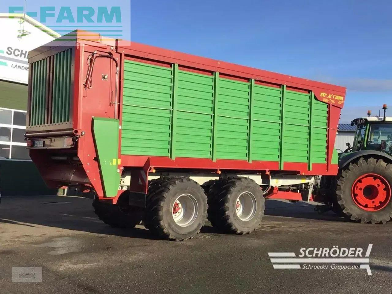 Strautmann giga trailer 460 do - Mezőgazdasági billenőpótkocsi: 3 kép. Strautmann giga trailer 460 do - Mezőgazdasági billenőpótkocsi: 3 kép.