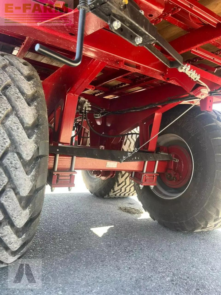 Rendfelszedő Strautmann giga vitesse 3601: 9 kép. Rendfelszedő Strautmann giga vitesse 3601: 9 kép.