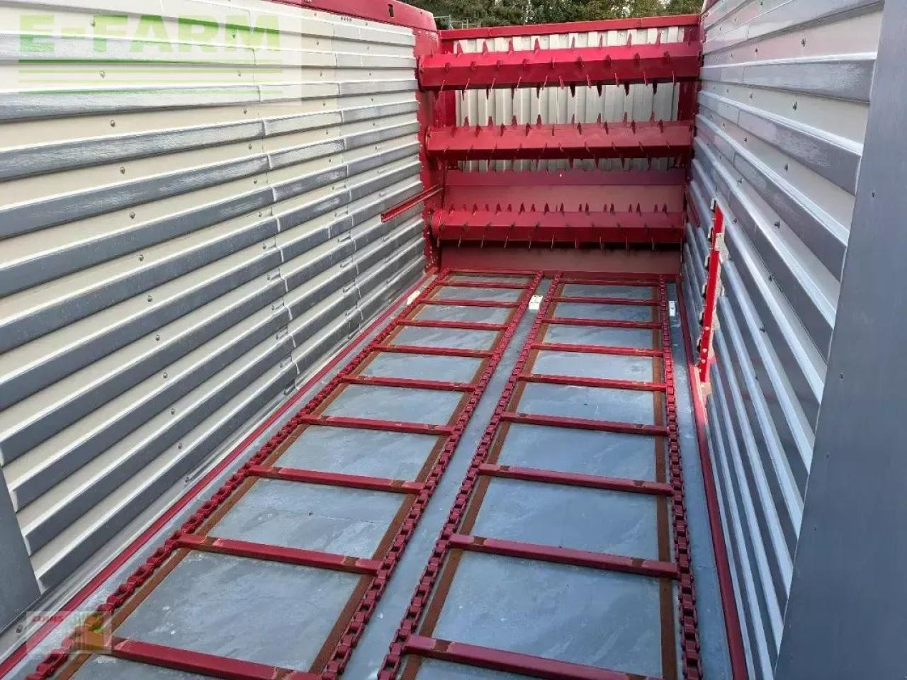 Rendfelszedő Strautmann giga-vitesse cfs 4001 do: 9 kép. Rendfelszedő Strautmann giga-vitesse cfs 4001 do: 9 kép.