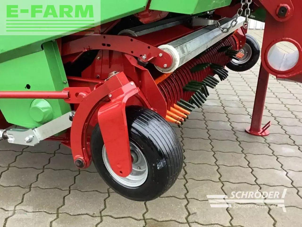 Rendfelszedő Strautmann magnon cfs 430 do: 8 kép. Rendfelszedő Strautmann magnon cfs 430 do: 8 kép.