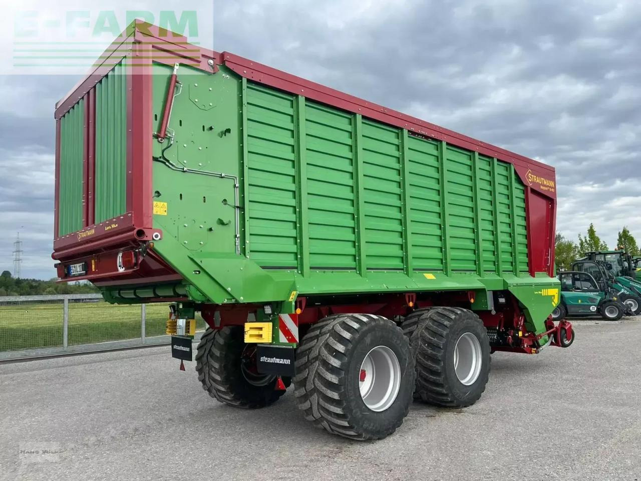 Strautmann magnon cfs 8-410 - Rendfelszedő: 5 kép. Strautmann magnon cfs 8-410 - Rendfelszedő: 5 kép.