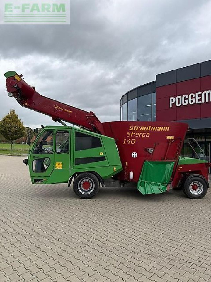 Strautmann sherpa 140 - Állattartás gépei: 3 kép. Strautmann sherpa 140 - Állattartás gépei: 3 kép.