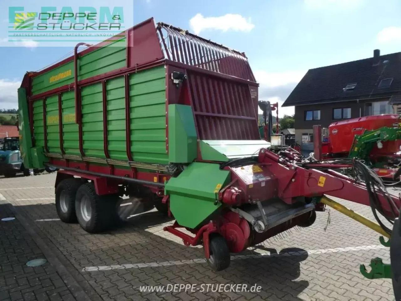 Strautmann super vitesse 2 do - Rendfelszedő: 4 kép. Strautmann super vitesse 2 do - Rendfelszedő: 4 kép.