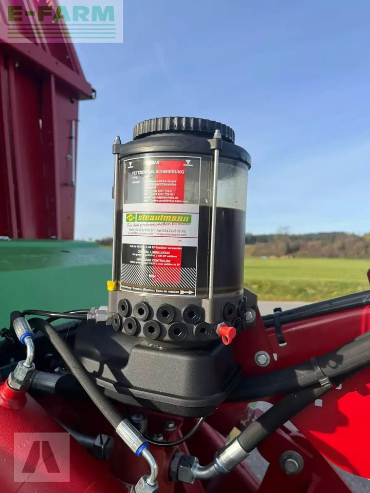 Rendfelszedő Strautmann zelon cfs 290: 14 kép.