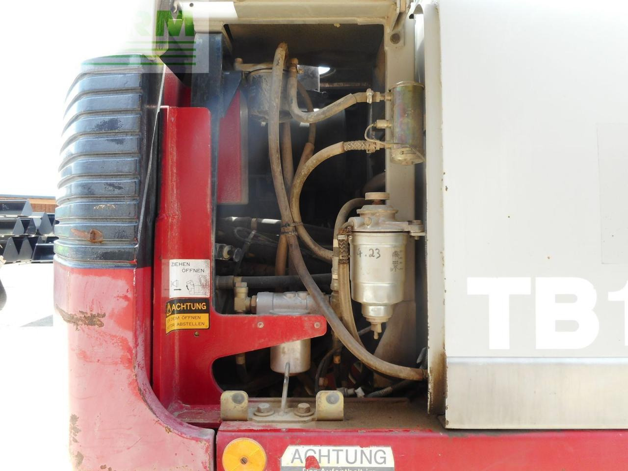 Minikotró Takeuchi tb 175w mit powertilt + hydr. sw + 3 löffel: 15 kép.
