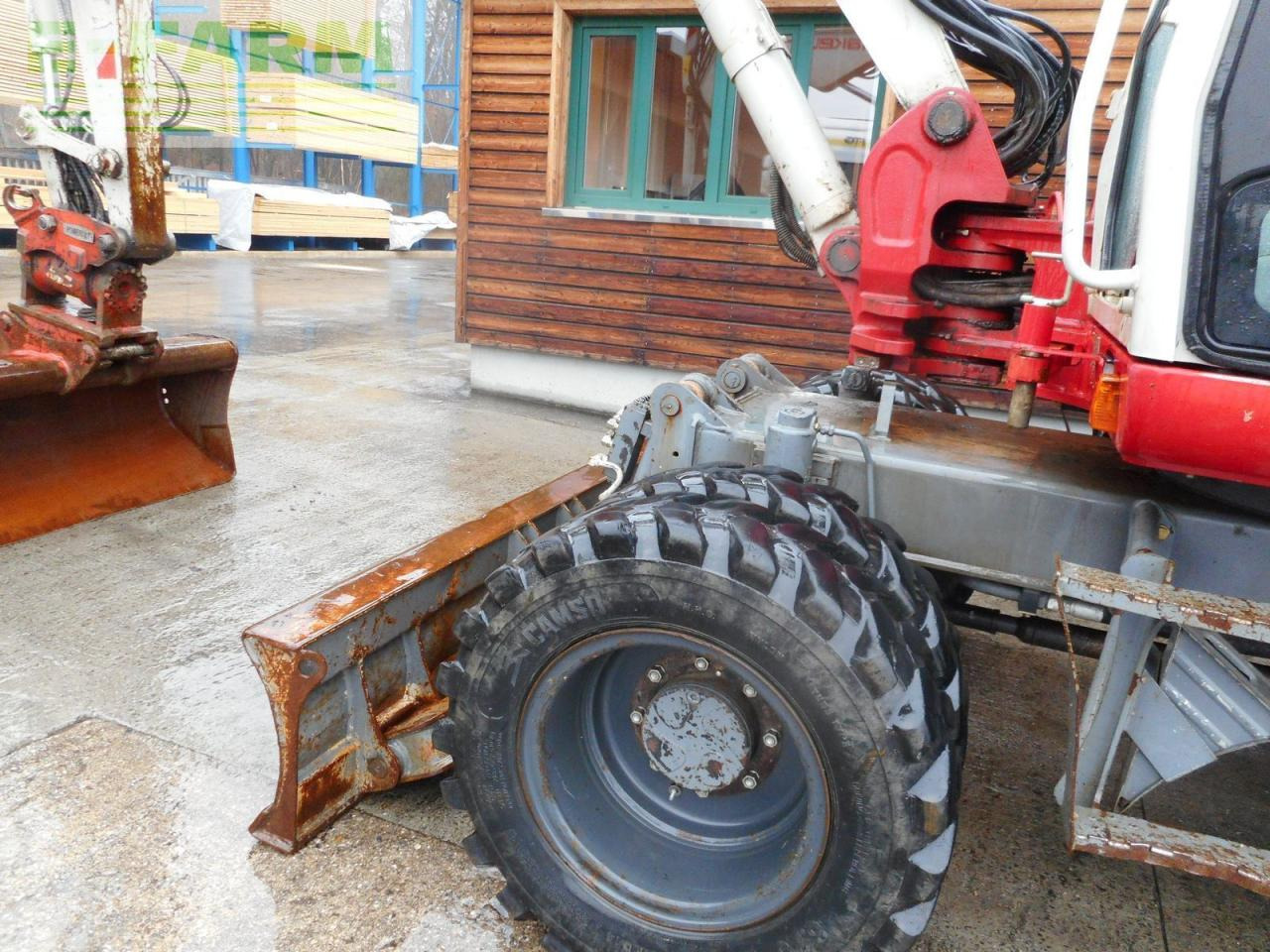 Gumikerekes kotró Takeuchi tb295w mit vollausstattung u. 3 löffel ( zentra: 9 kép.
