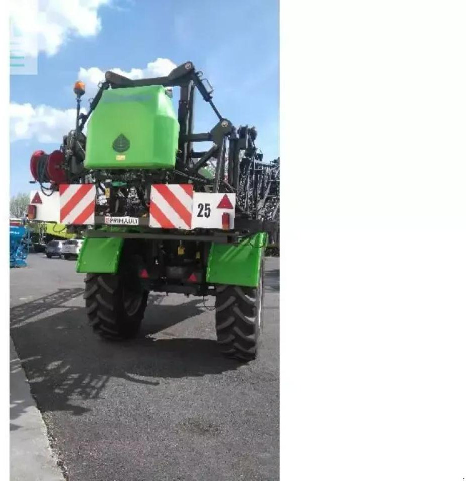 Tecnoma fortis 4300 - Vontatott permetezők: 5 kép. Tecnoma fortis 4300 - Vontatott permetezők: 5 kép.