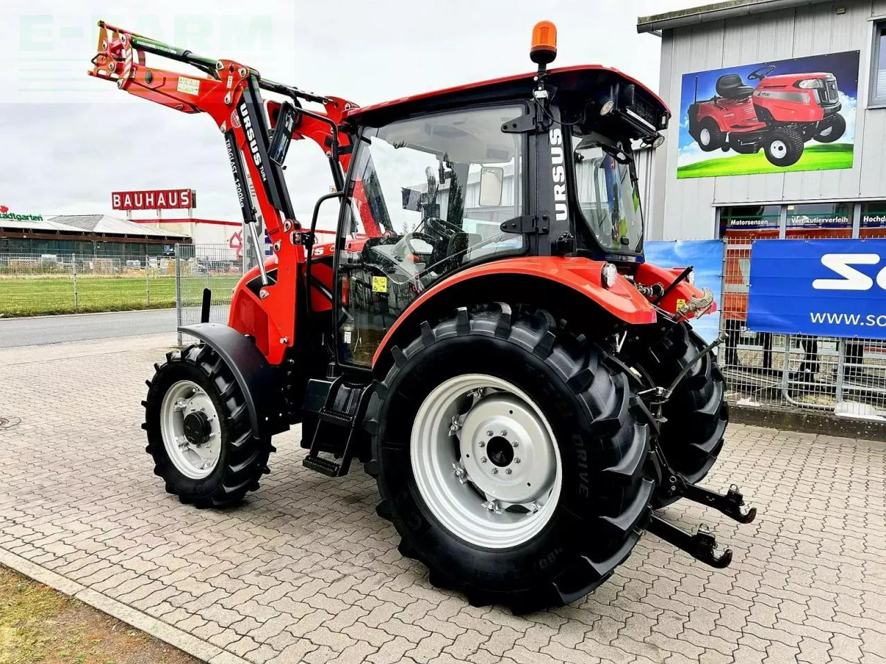Ursus c-380 - Traktor: 4 kép. Ursus c-380 - Traktor: 4 kép.