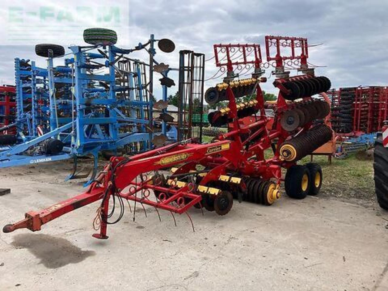 Väderstad carrier cr650 - Tárcsás borona: 1 kép. Väderstad carrier cr650 - Tárcsás borona: 1 kép.