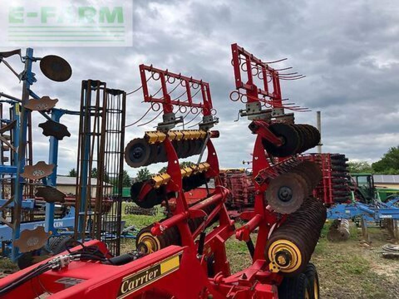 Väderstad carrier cr650 - Tárcsás borona: 4 kép. Väderstad carrier cr650 - Tárcsás borona: 4 kép.