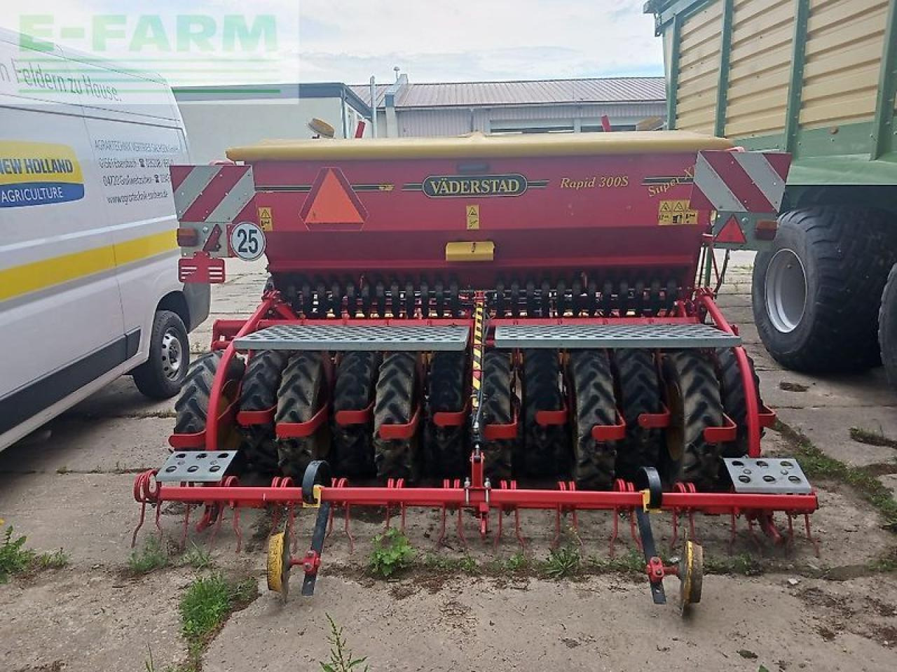 Väderstad rapid 300 s, super xl - Szemenkénti vetőgép: 2 kép. Väderstad rapid 300 s, super xl - Szemenkénti vetőgép: 2 kép.