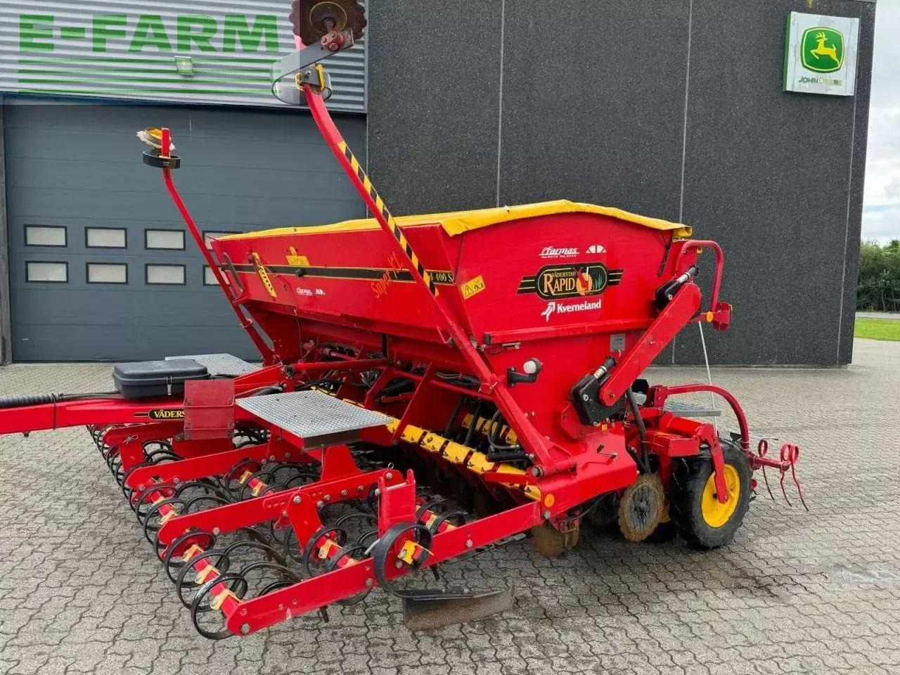 Väderstad rapid 400c - Kombinált vetőgép: 2 kép. Väderstad rapid 400c - Kombinált vetőgép: 2 kép.