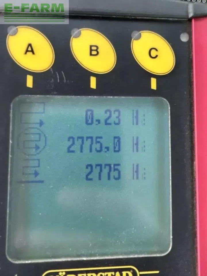 Kombinált vetőgép Väderstad rapid 400c: 7 kép. Kombinált vetőgép Väderstad rapid 400c: 7 kép.